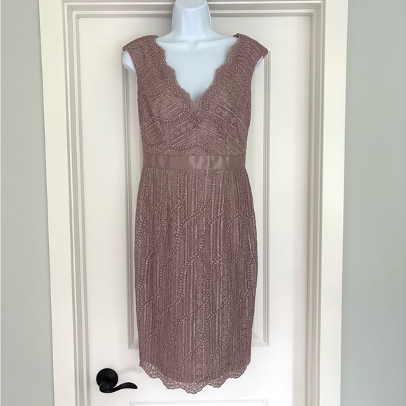 Adrianna Papell Sequence Dress Size 6 - Picture 2 of 7